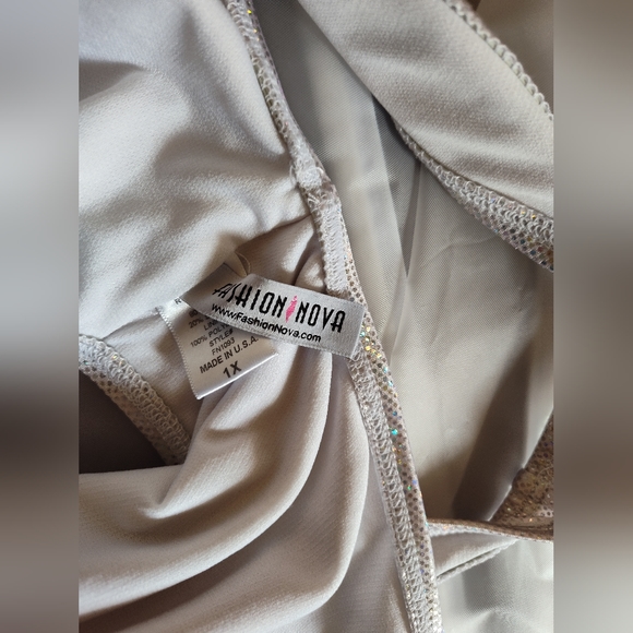 Fashion Nova "I Do" Bridal Swimsuit - Picture 4 of 6